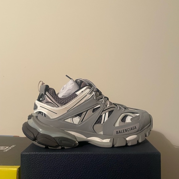 Brand new balenciaga track 2 never worn size 39 - Picture 1 of 4